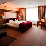 Flemings Frankfurt Main-riverside فندق 4*