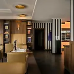 فندق Flemings Frankfurt Main-riverside 4*