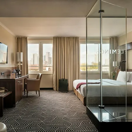 ホテル Flemings Frankfurt Main-riverside 4*