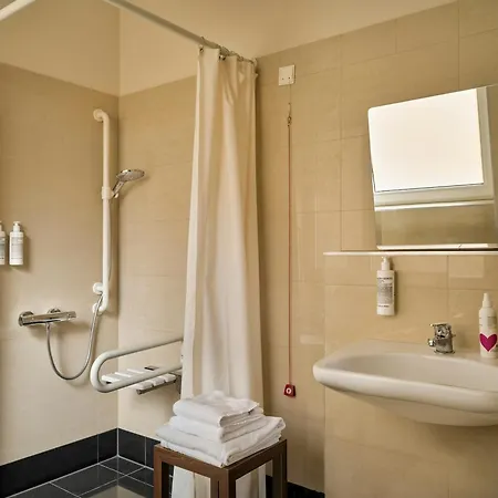 Flemings Frankfurt Main-riverside 4*