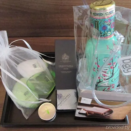 ホテル Flemings Frankfurt Main-riverside 4*