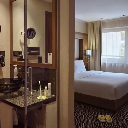 Flemings Frankfurt Main-riverside Hotel 4*