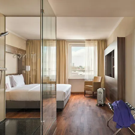 One Frankfurt-riverside Hotel 3*
