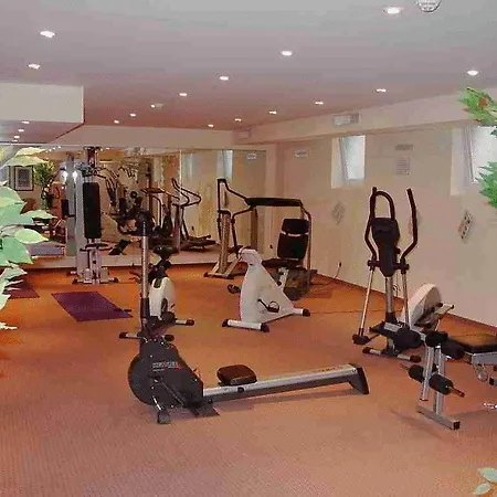 Flemings Frankfurt Main-riverside Frankfurt am Main