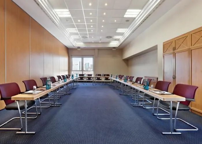 Flemings Frankfurt Main-riverside 4*