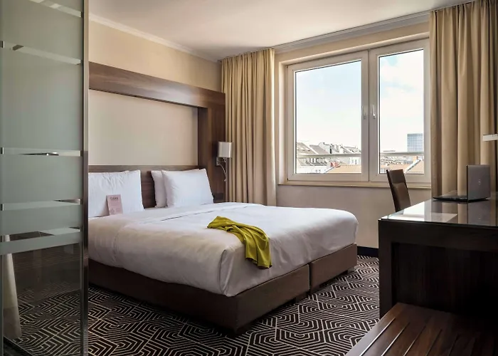 Flemings Frankfurt Main-riverside フランクフルト