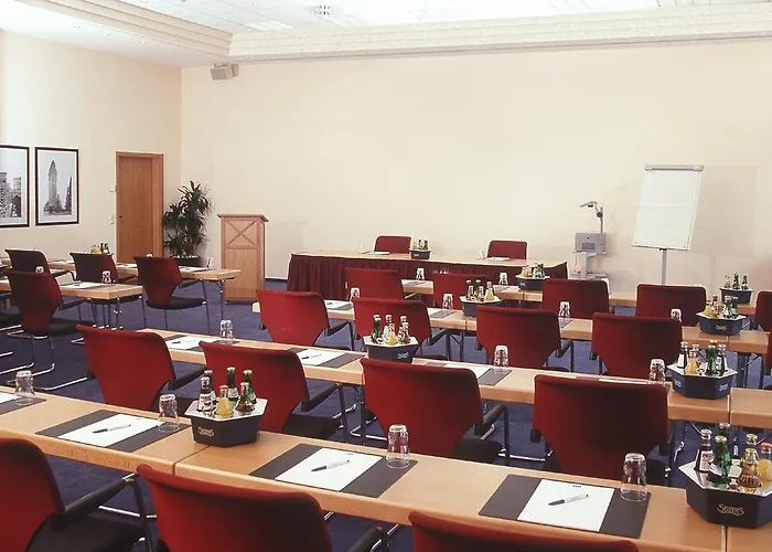 ホテル Flemings Frankfurt Main-riverside 4*